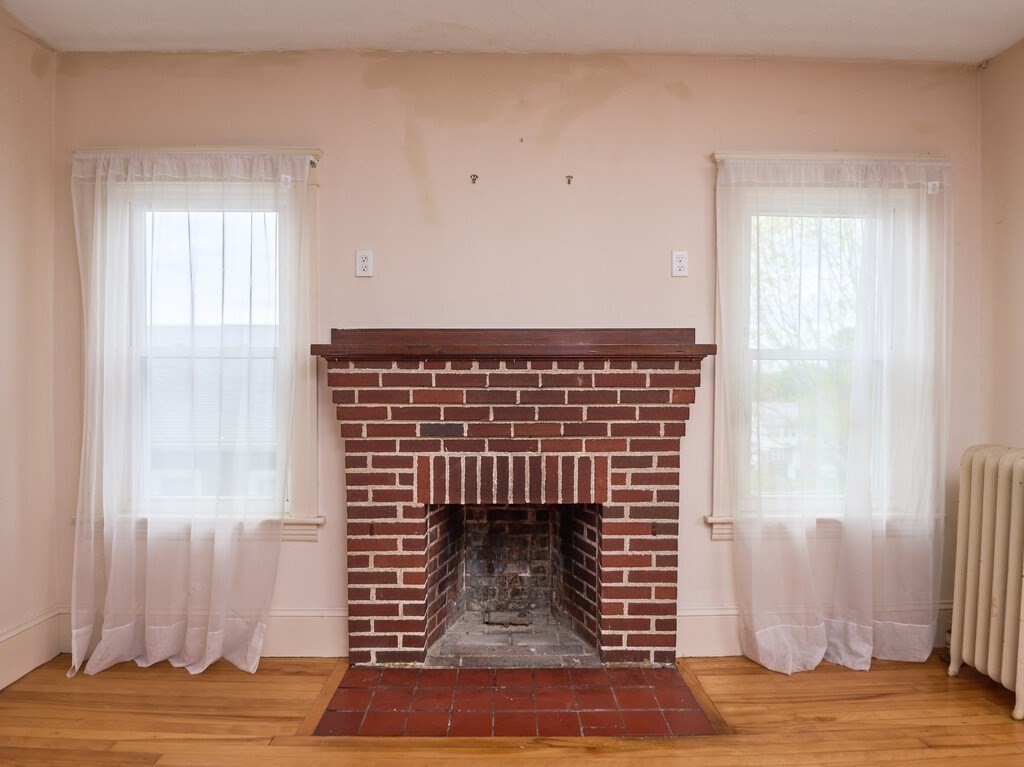 48-50 Sagamore Road Worcester, MA 01609 - Photo 8 of 33 Gallery Image 8
