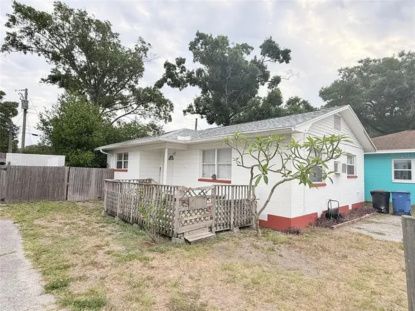 $1,495 | 4819 Haines Road North, St. Petersburg, FL 33714