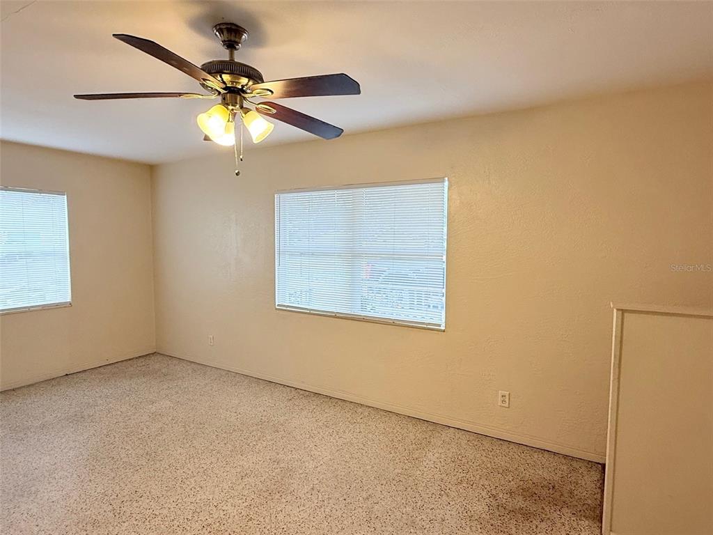 4819 Haines Road North St. Petersburg, FL 33714 - Photo 5 of 21
