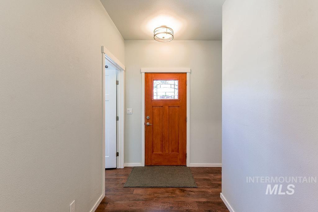 801 Washington Street Deary, ID 83823 - Photo 4 of 49