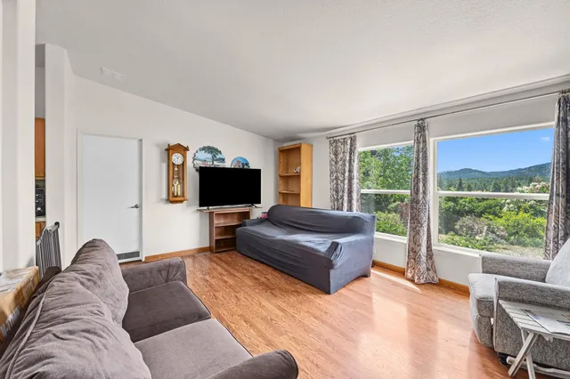 $399,900 | 2558 Grimm Road, Addy, WA 99101