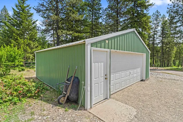 $399,900 | 2558 Grimm Road, Addy, WA 99101