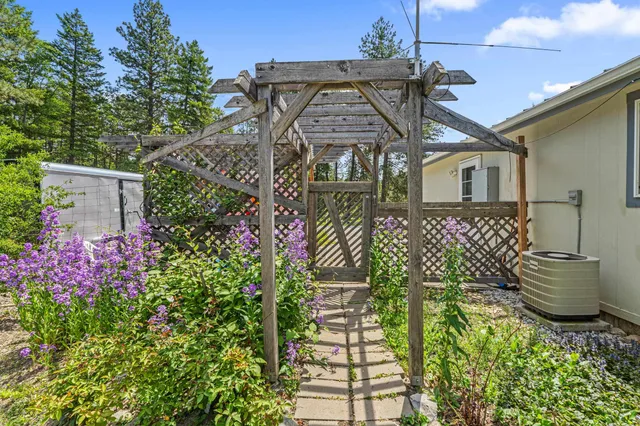 $399,900 | 2558 Grimm Road, Addy, WA 99101