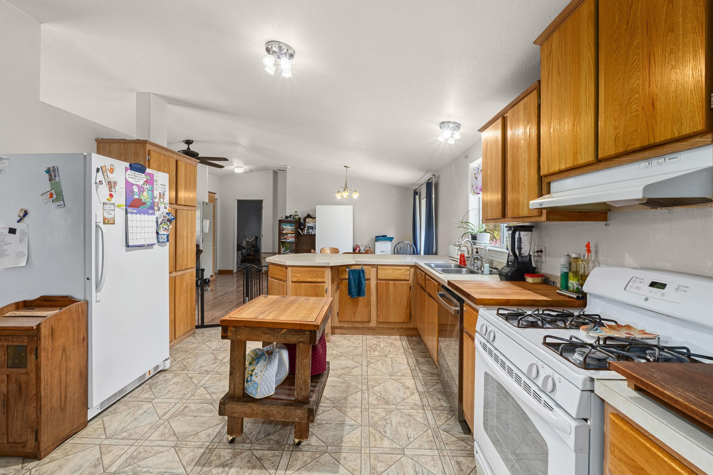 2558 Grimm Road Addy, WA 99101 - Photo 9 of 47