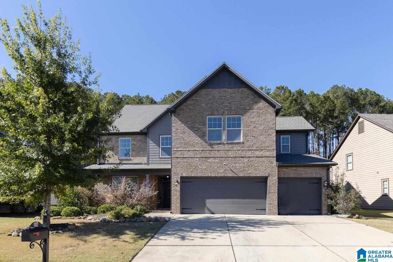 1027 Merion Drive Calera, AL 35040 - Photo 1 of 39