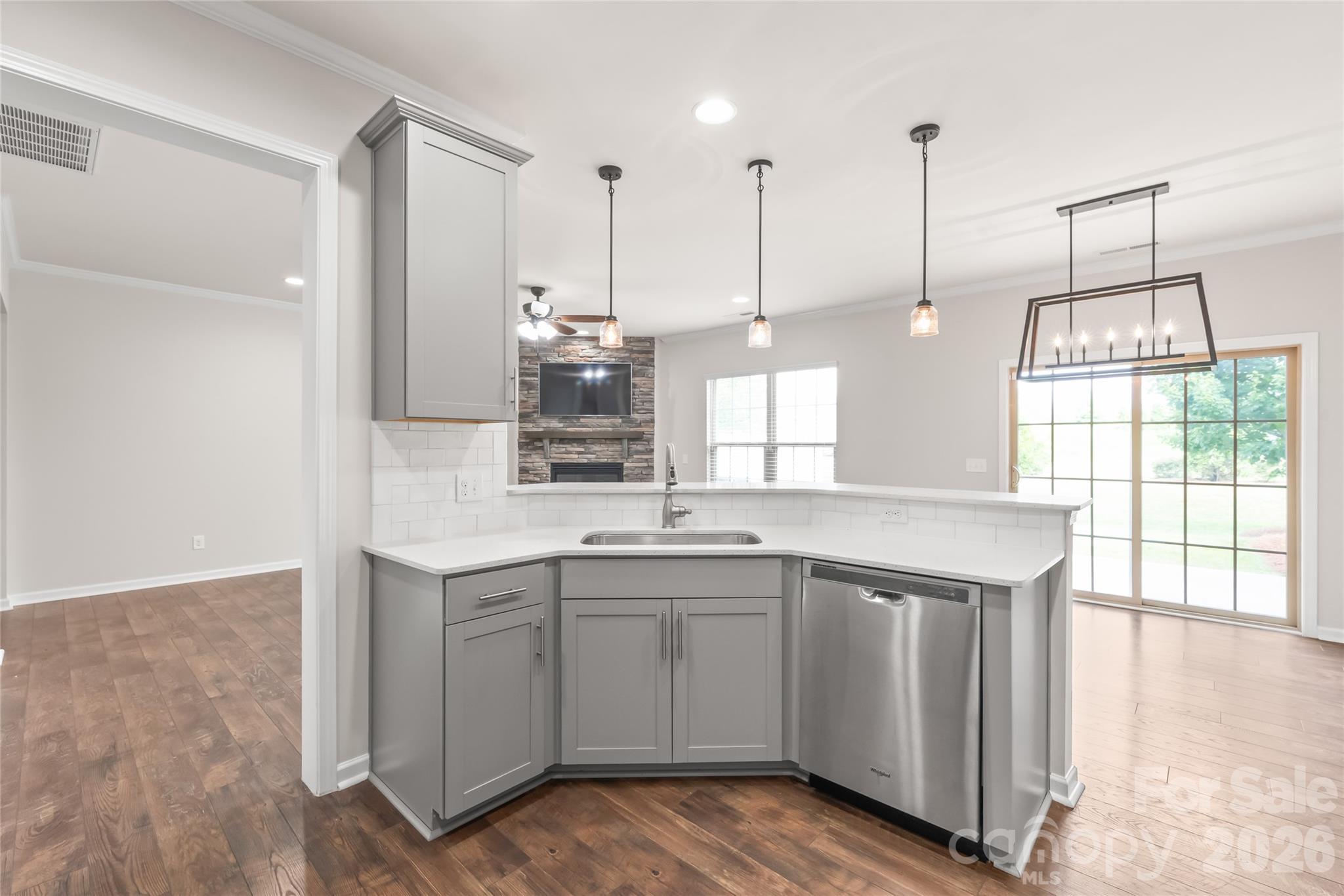 4010 Woodsmill Road Fort Mill, SC 29707 - Photo 9 of 37