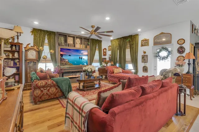 $420,000 | 3795 Sagefield Drive, Harmony, FL 34773