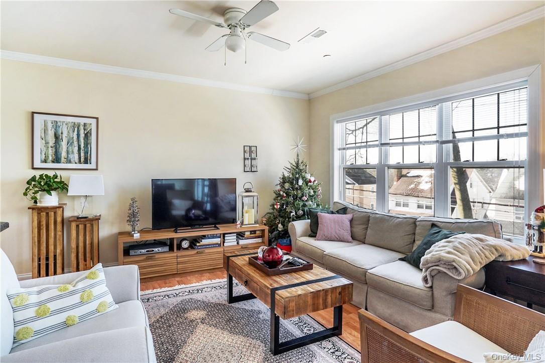 297 West Post Road White Plains, NY 10606 - Photo 6 of 23