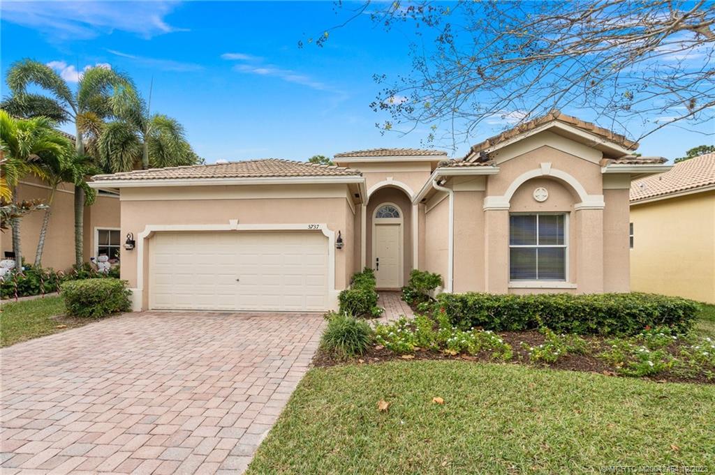 5737 Spanish River Road Fort Pierce, FL 34951 - Photo 3 of 37 Gallery Image 3