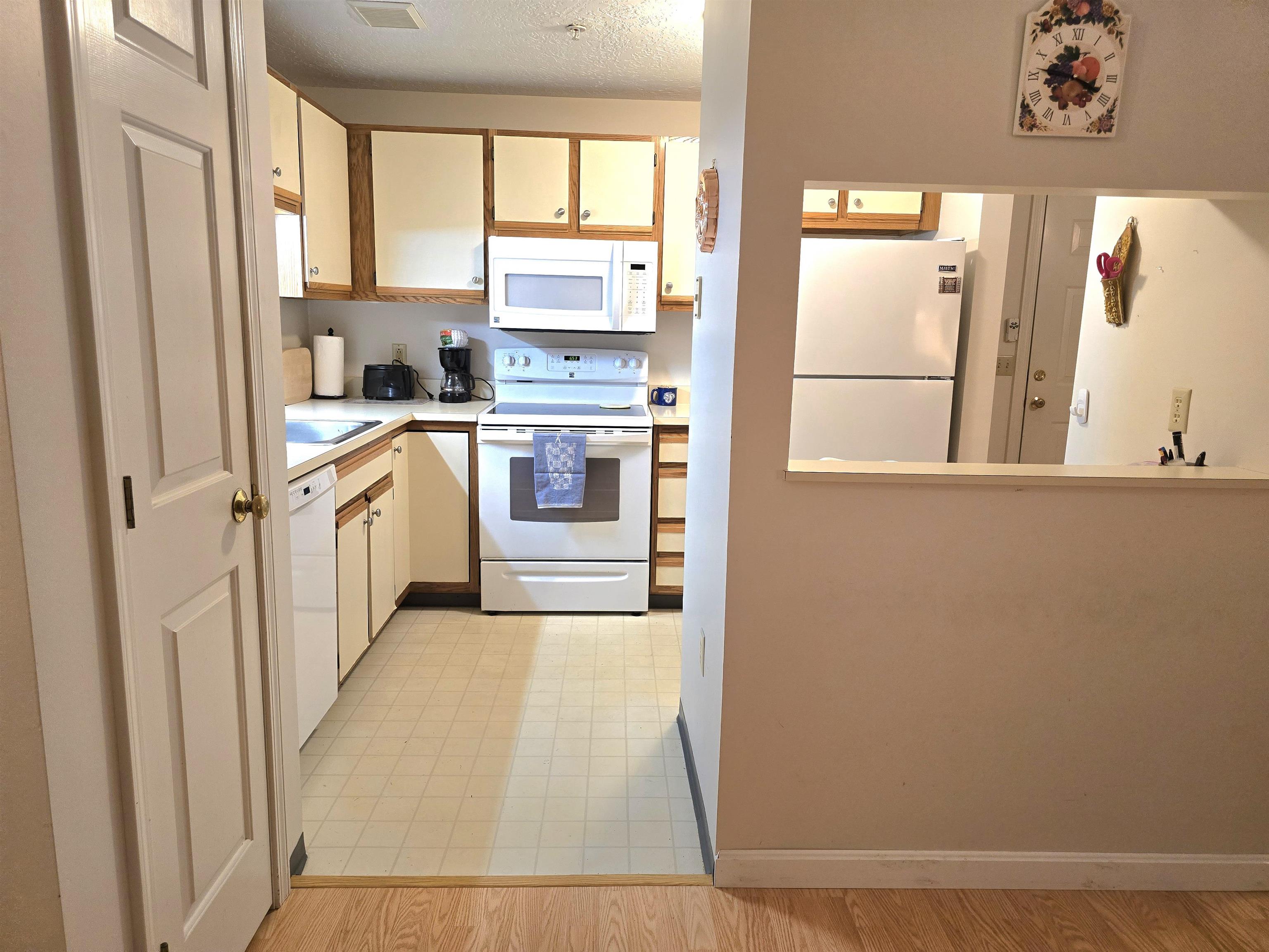 19 Saco Street, Unit 58 Conway, NH 03813 - Photo 15 of 31