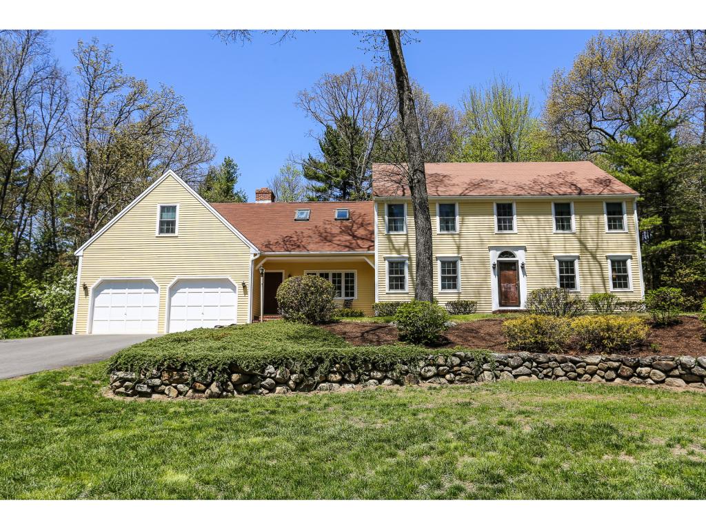 8 Flintlock Road Bedford, NH 03110 - Photo 1 of 36 Gallery Image 1