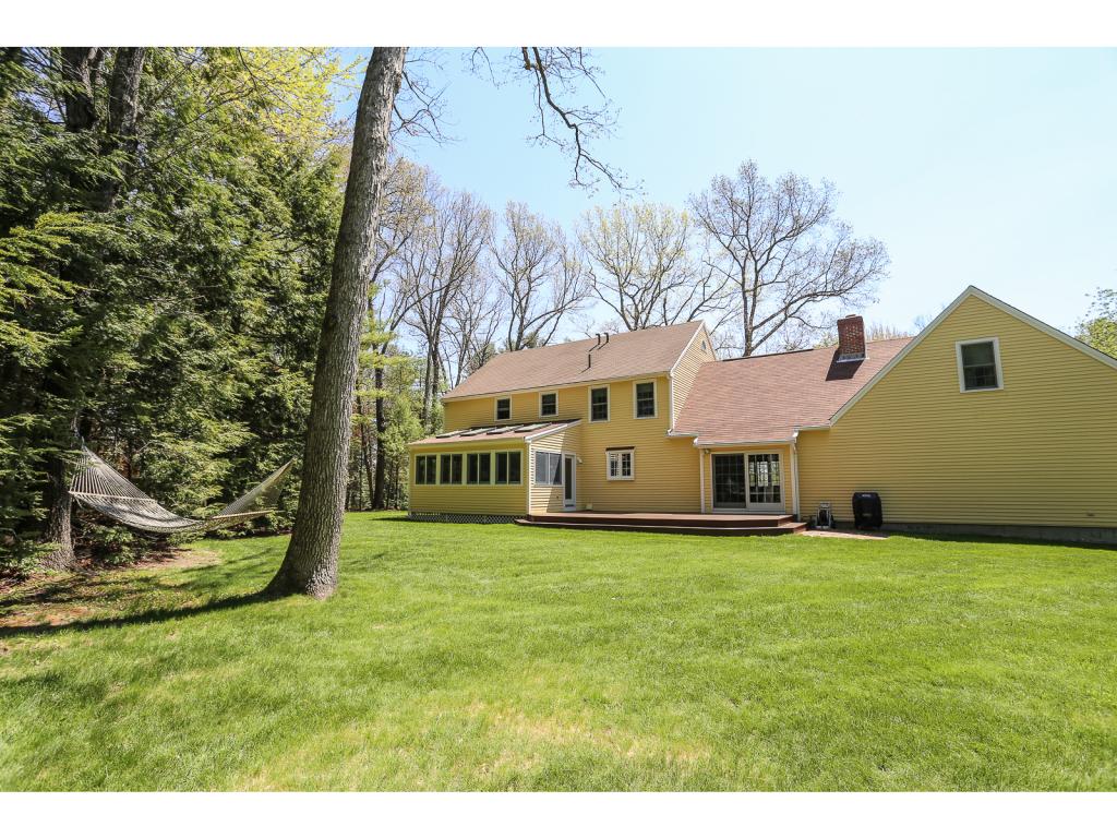 8 Flintlock Road Bedford, NH 03110 - Photo 5 of 36 Gallery Image 5