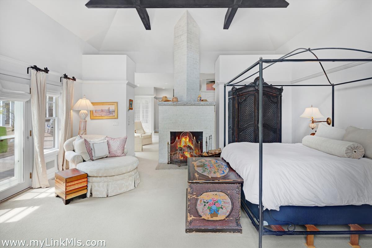 32 Boldwater Road Edgartown, MA 02539 - Photo 29 of 55 a bedroom with a bed and a couch