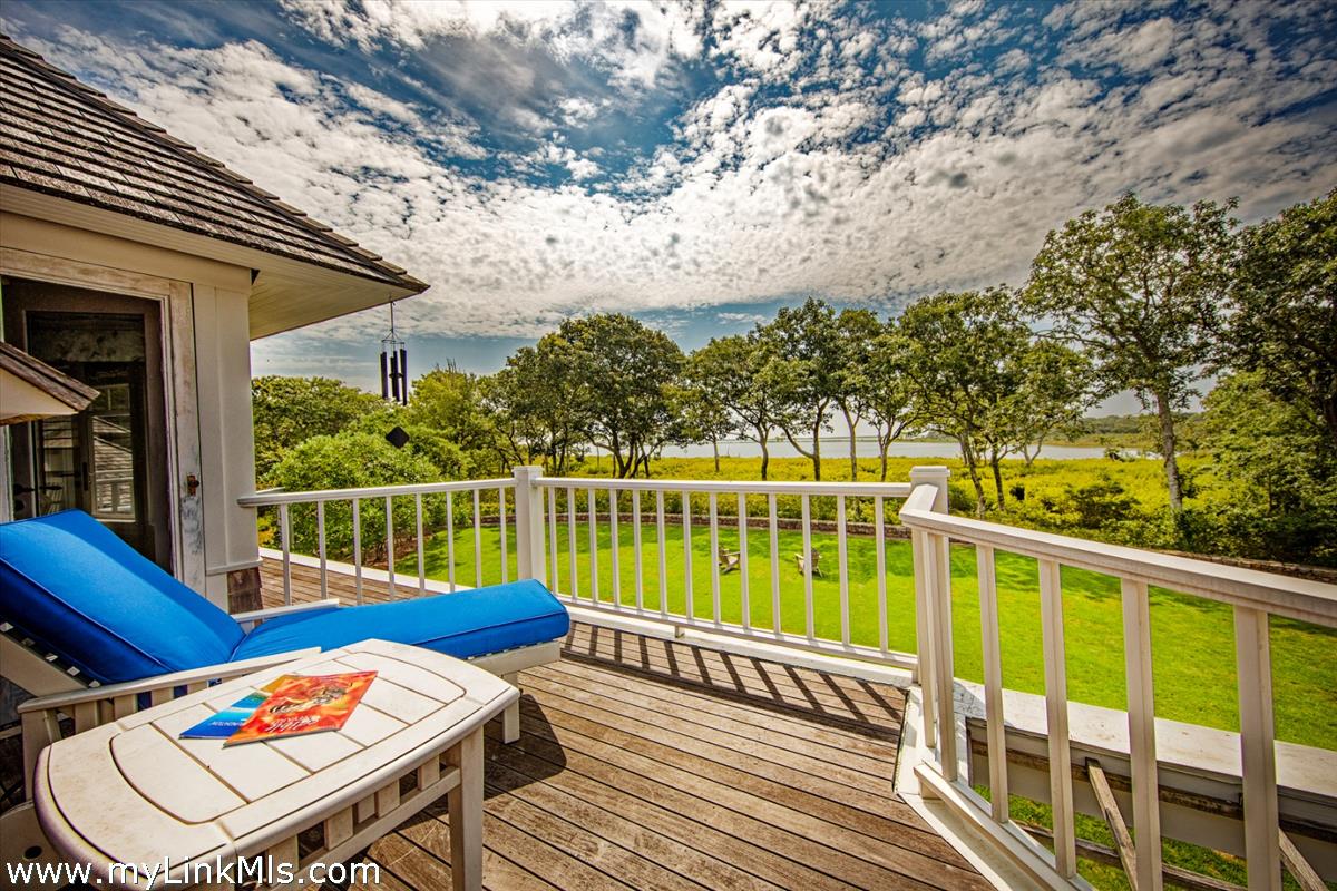 32 Boldwater Road Edgartown, MA 02539 - Photo 40 of 55 a balcony with furniture
