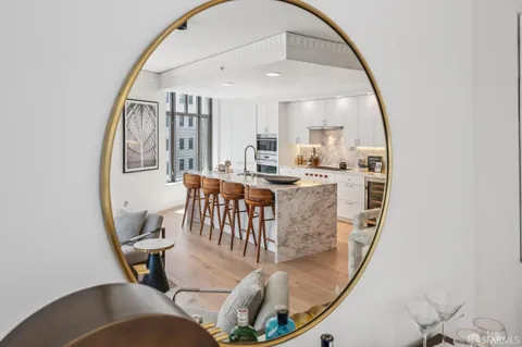 $2,730,000 | 875 California Street, Unit 705, San Francisco, CA 94108