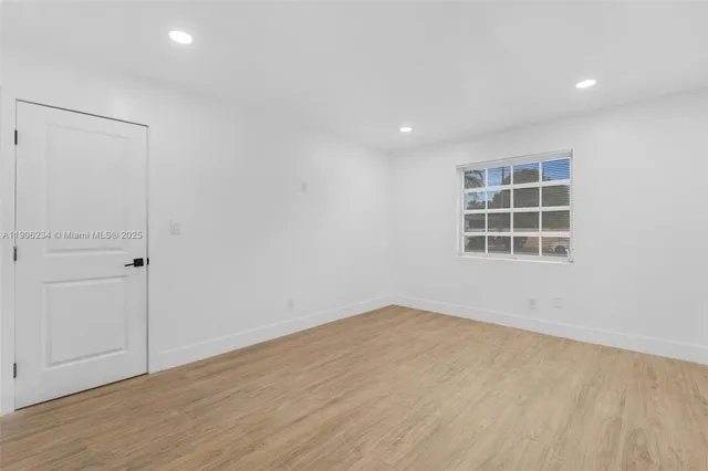 $560,000 | 4020 North 67th Avenue, Hollywood, FL 33024