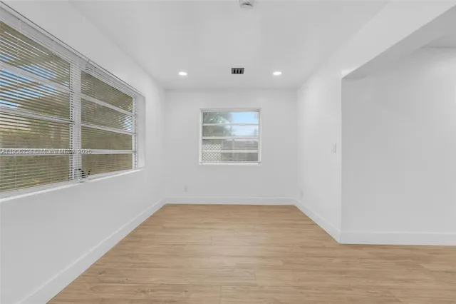 $560,000 | 4020 North 67th Avenue, Hollywood, FL 33024