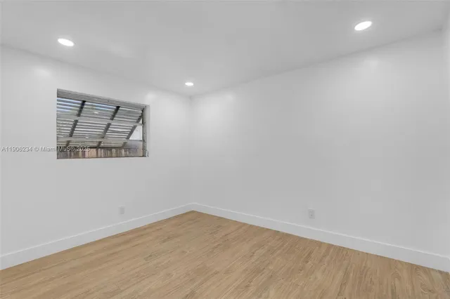 $560,000 | 4020 North 67th Avenue, Hollywood, FL 33024