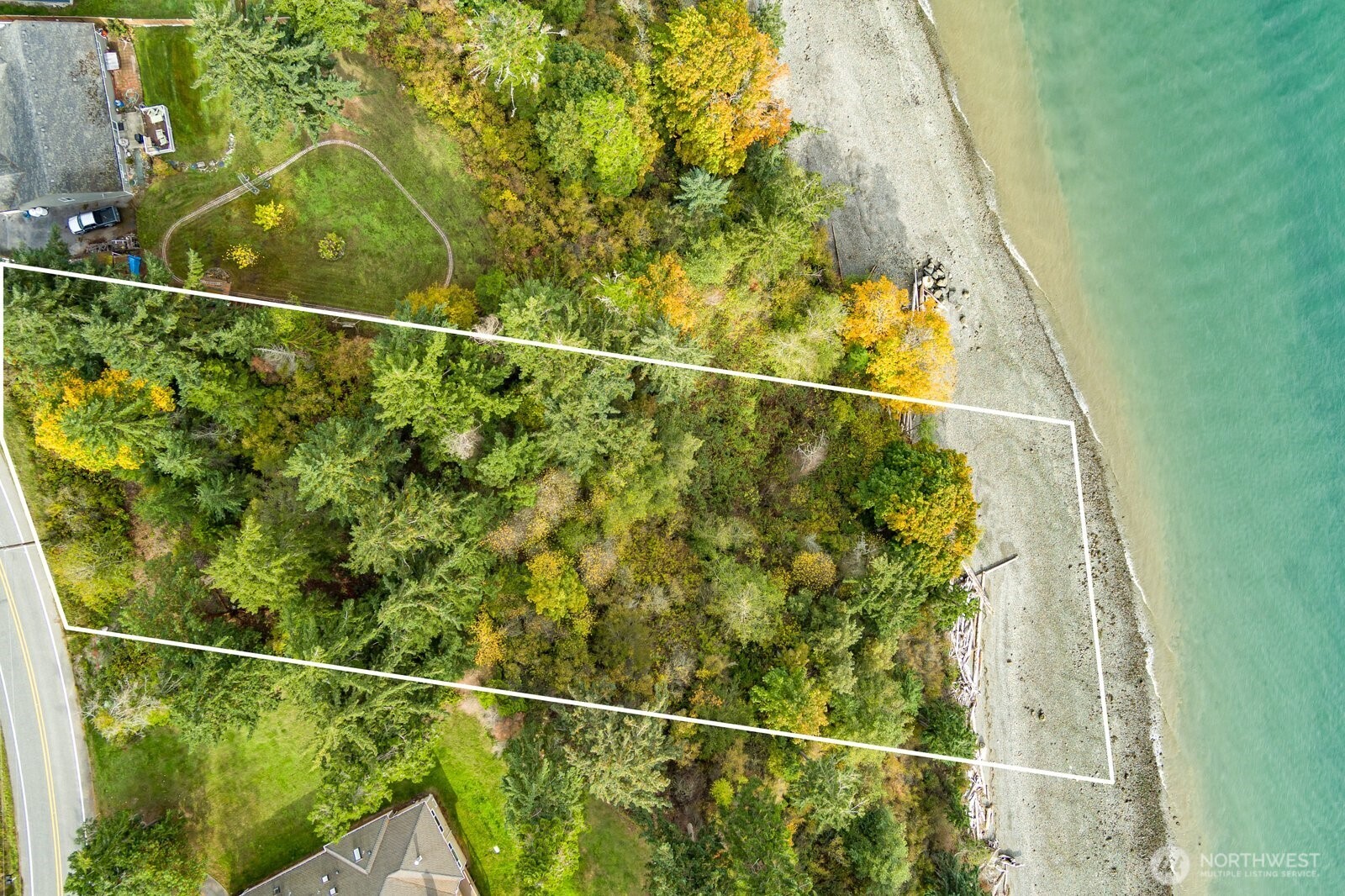 0 Strawberry Point Road Oak Harbor, WA 98277 - Photo 5 of 15 a view of a yard