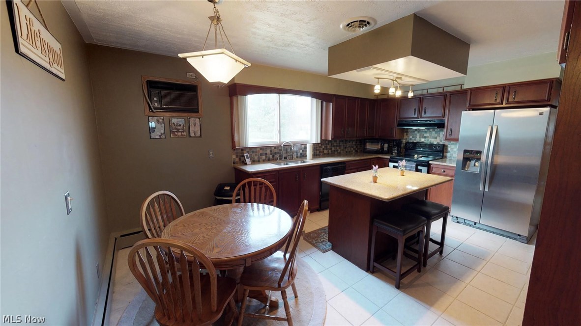 2133 Howland Wilson Road Northeast Warren, OH 44484 - Photo 6 of 27 Gallery Image 6