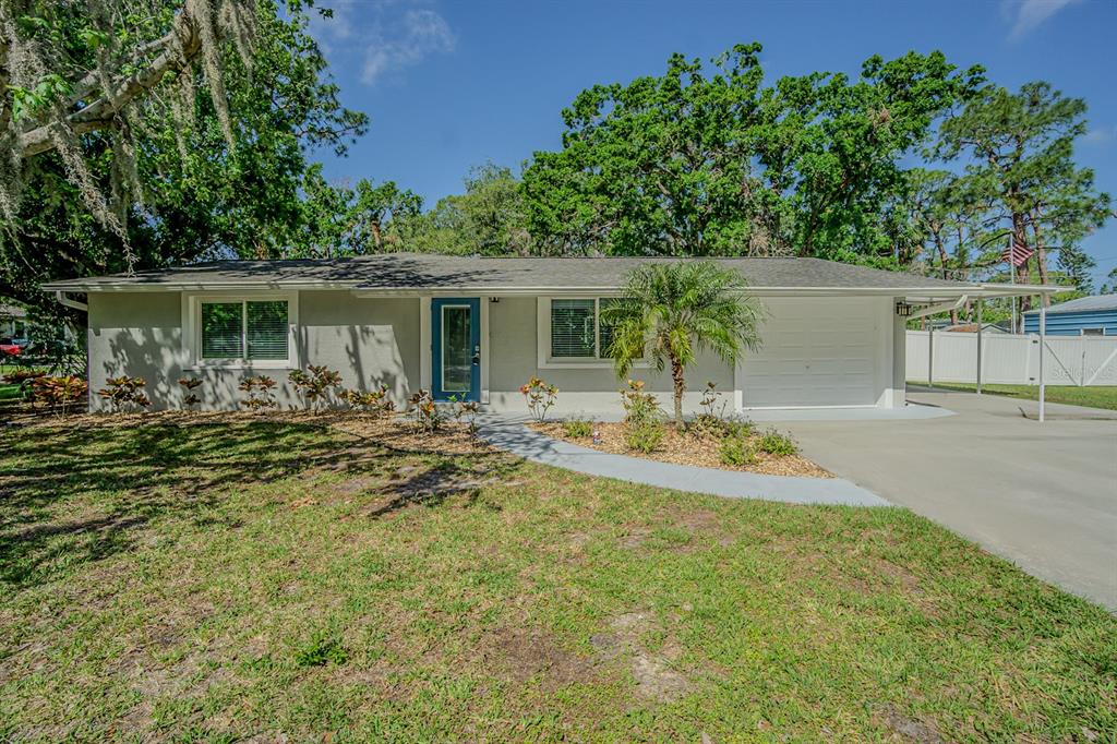 407 8th Street Southwest Ruskin, FL 33570 - Photo 1 of 1