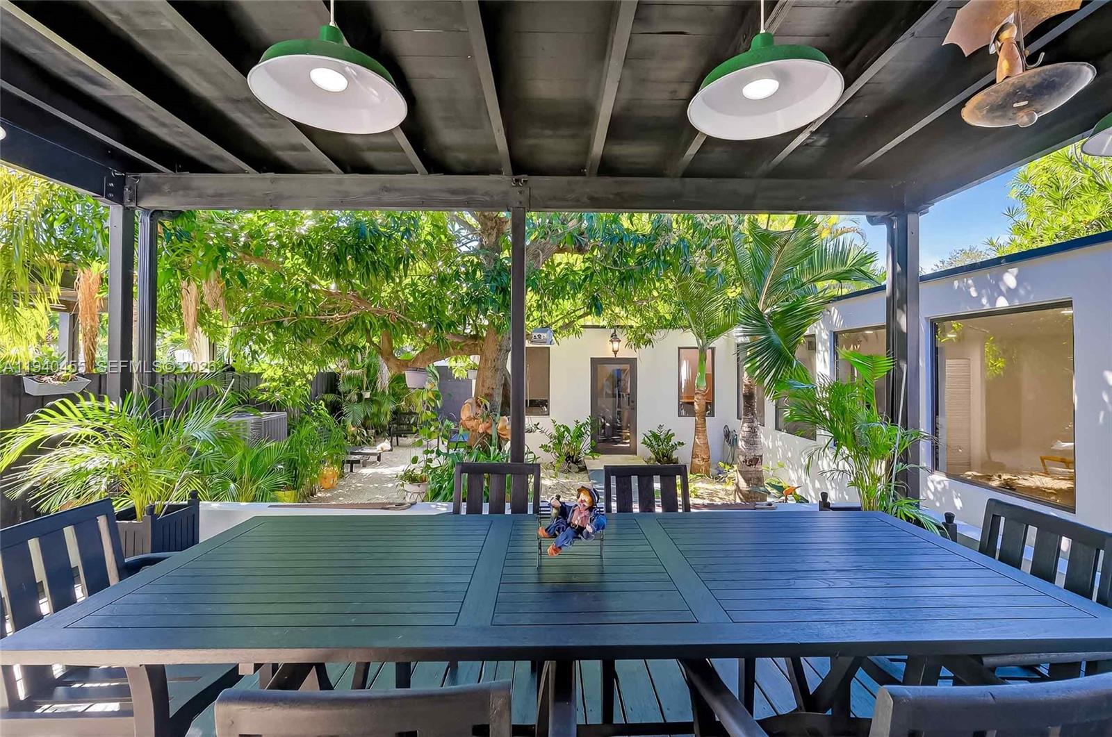 452 Southwest 21st Road Miami, FL 33129 - Photo 27 of 51