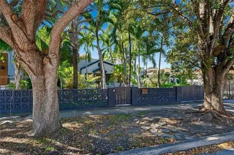 $1,649,000 | 452 Southwest 21st Road, Miami, FL 33129