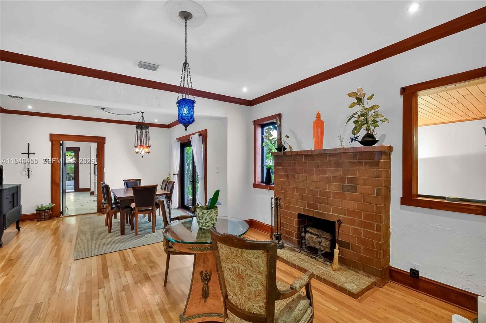 452 Southwest 21st Road Miami, FL 33129 - Photo 7 of 51