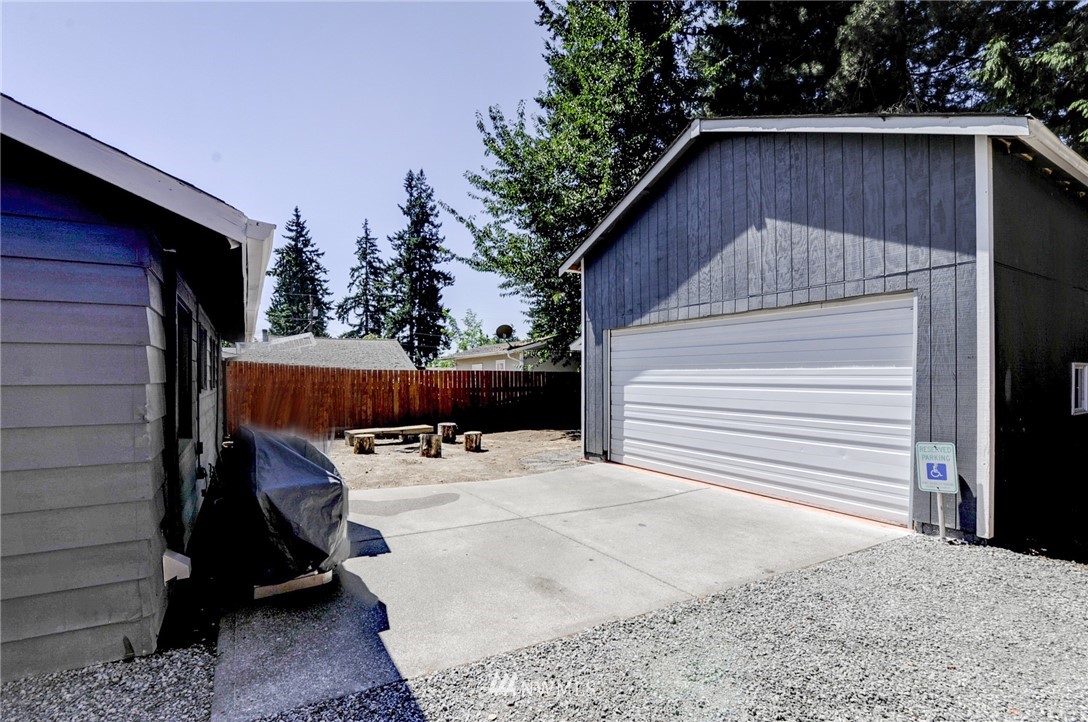 655 Redmond Avenue Northeast Renton, WA 98056 - Photo 26 of 30