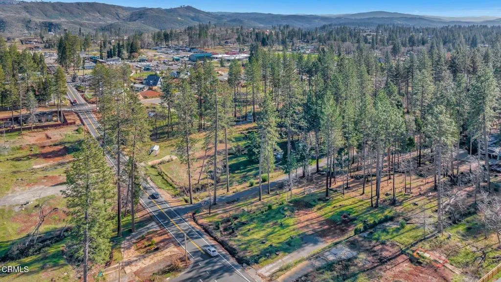 1584 Wagstaff Road Paradise, CA 95969 - Photo 33 of 33 a view of a city with lush green forest