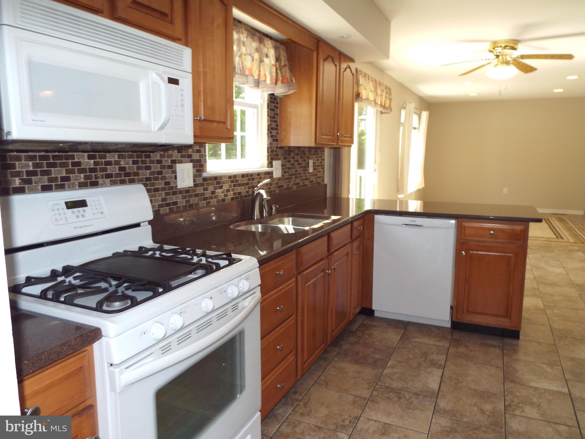 3 Ludlow Road Yardley, PA 19067 - Photo 4 of 36 Gallery Image 4