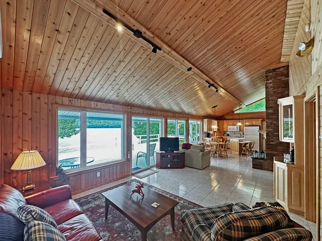 $525,000 | 374 East Van Buren Cove Road, St. David, ME 04773