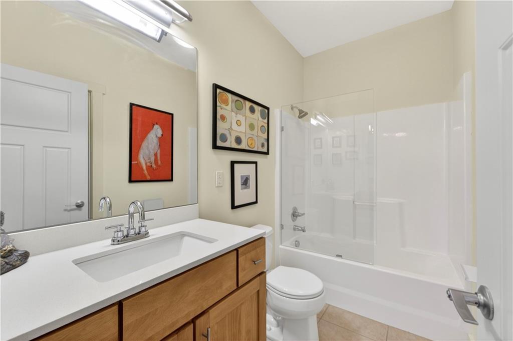 8315 Primrose Street De Soto, KS 66018 - Photo 20 of 64