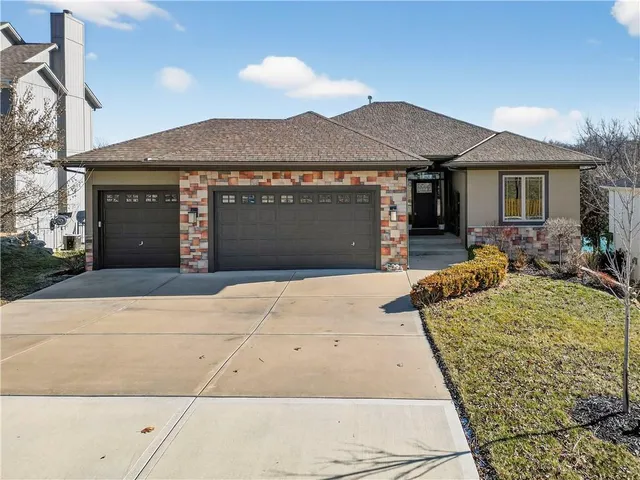 $509,950 | 8315 Primrose Street, De Soto, KS 66018