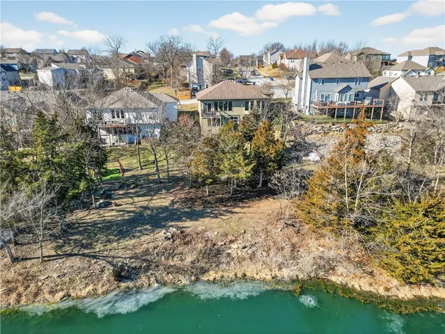 $509,950 | 8315 Primrose Street, De Soto, KS 66018