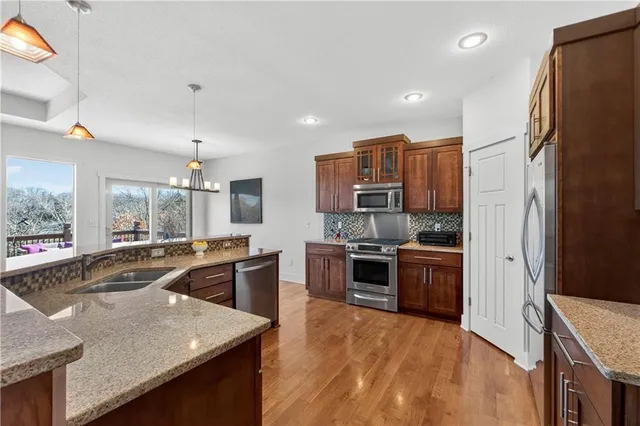 $509,950 | 8315 Primrose Street, De Soto, KS 66018