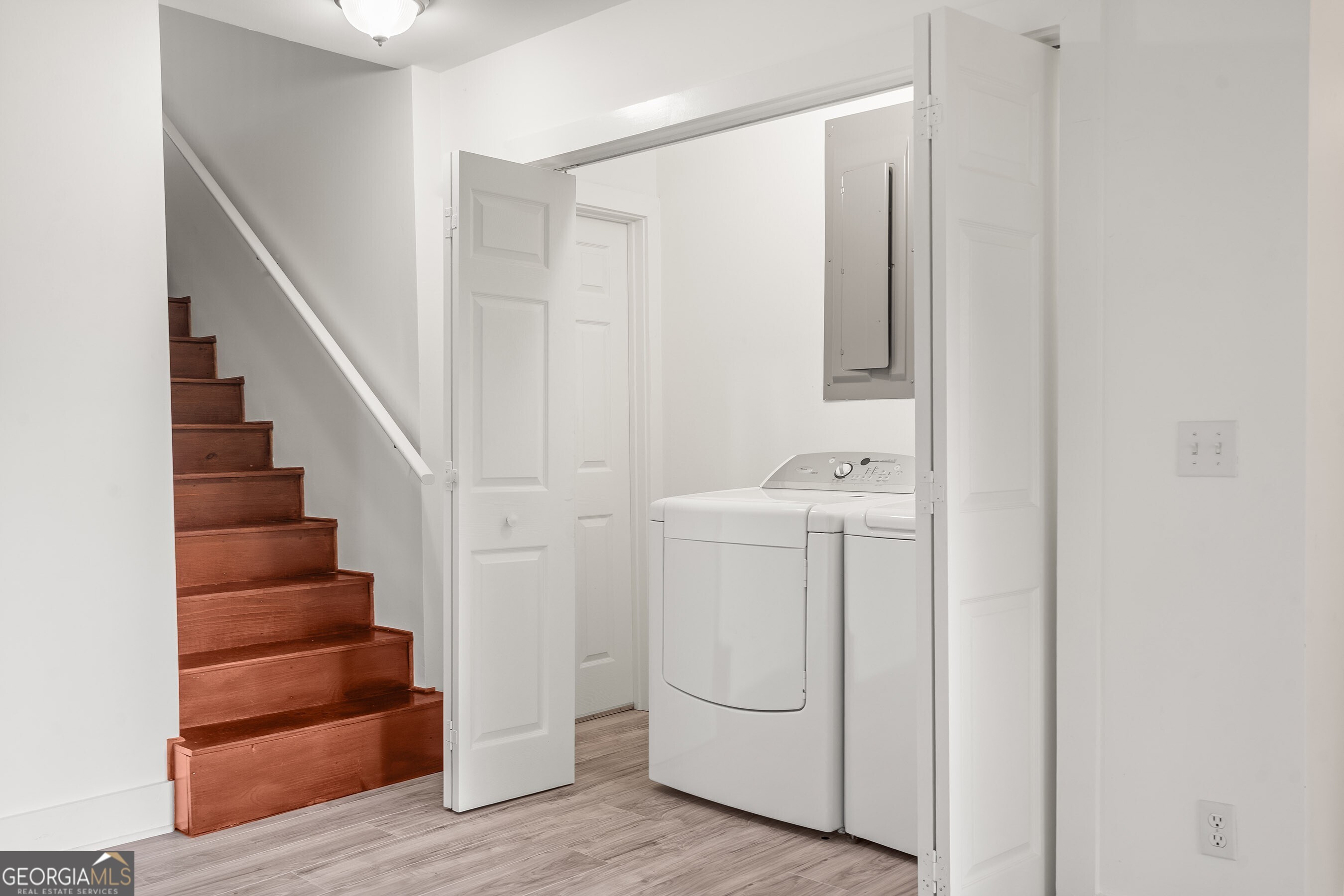 832 Round Top Drive Clayton, GA 30525 - Photo 29 of 42 a view of entryway with wooden floor
