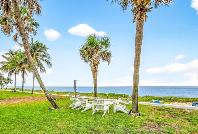 $275,000 | 1043 Hillsboro Mile, Unit 22C, Hillsboro Beach, FL 33062