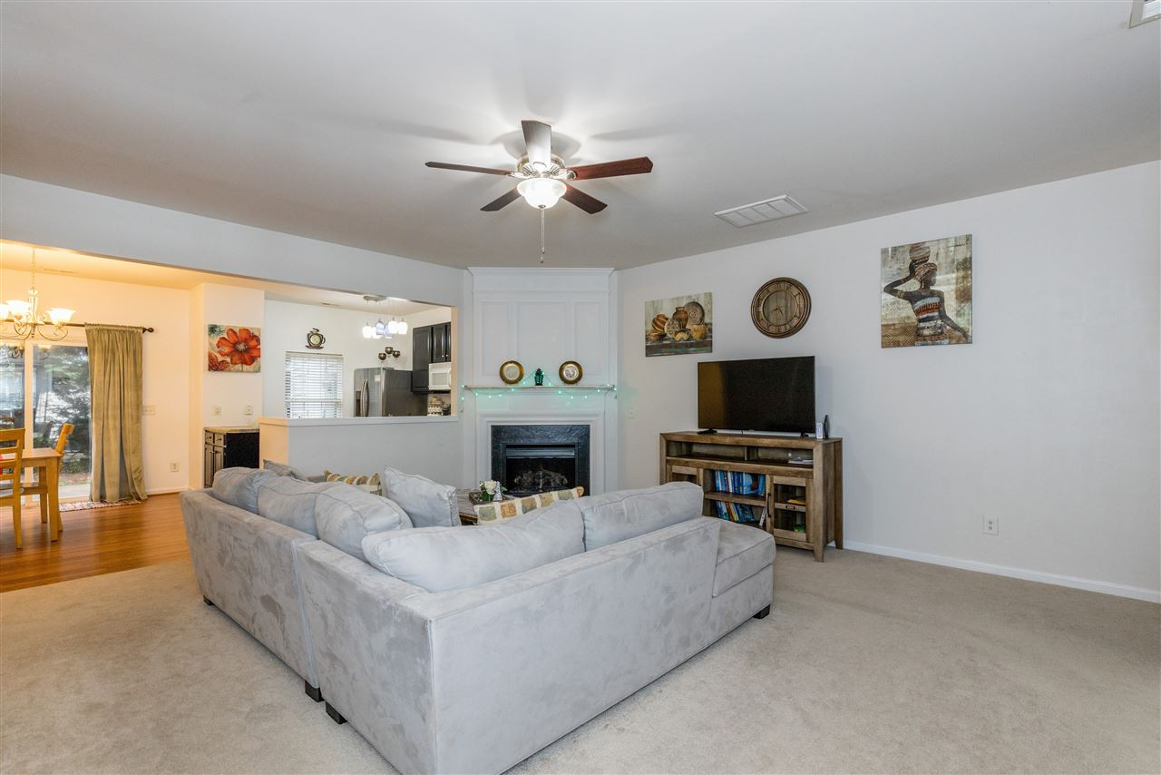 8520 Bright Loop Raleigh, NC 27613 - Photo 6 of 28 Family Room