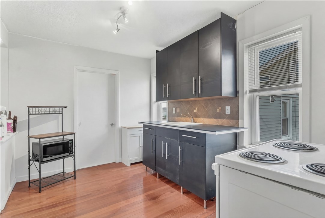 256 High Street Pawtucket, RI 02860 - Photo 16 of 40