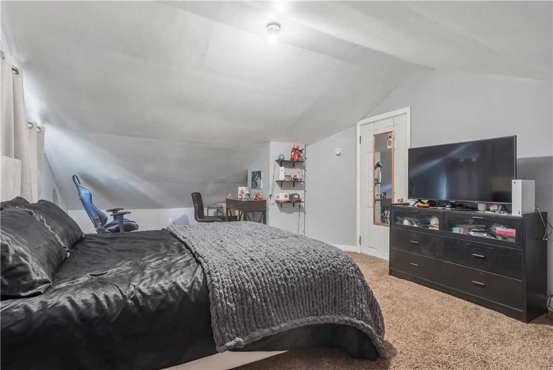 256 High Street Pawtucket, RI 02860 - Photo 32 of 40