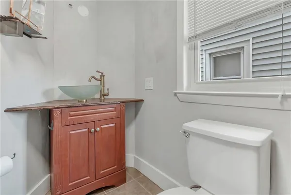 $775,000 | 256 High Street, Pawtucket, RI 02860