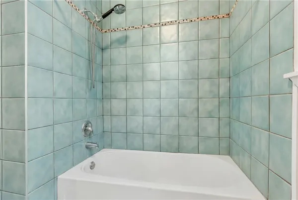 $775,000 | 256 High Street, Pawtucket, RI 02860