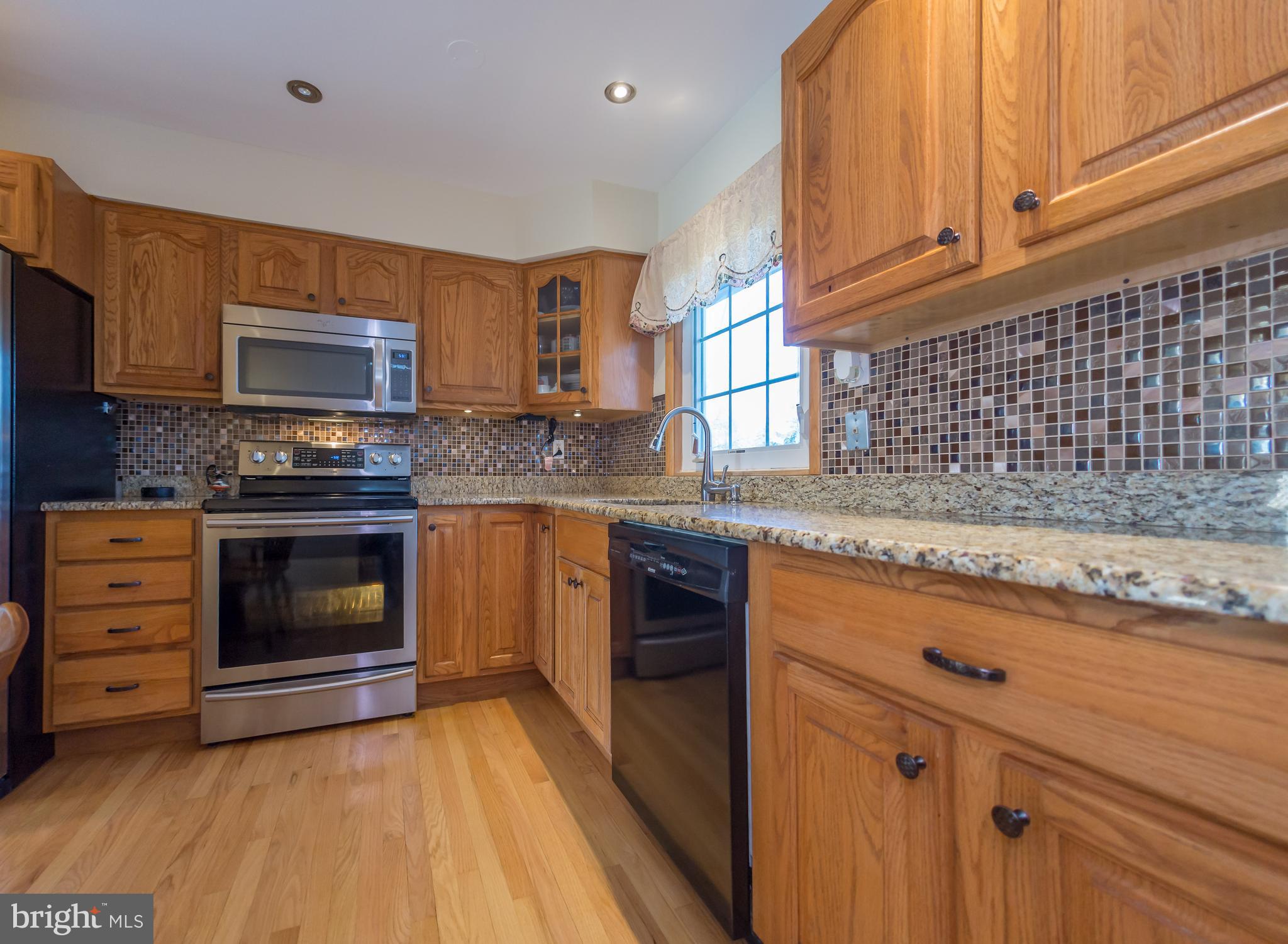 1514 Makefield Road Yardley, PA 19067 - Photo 18 of 45 Gallery Image 18