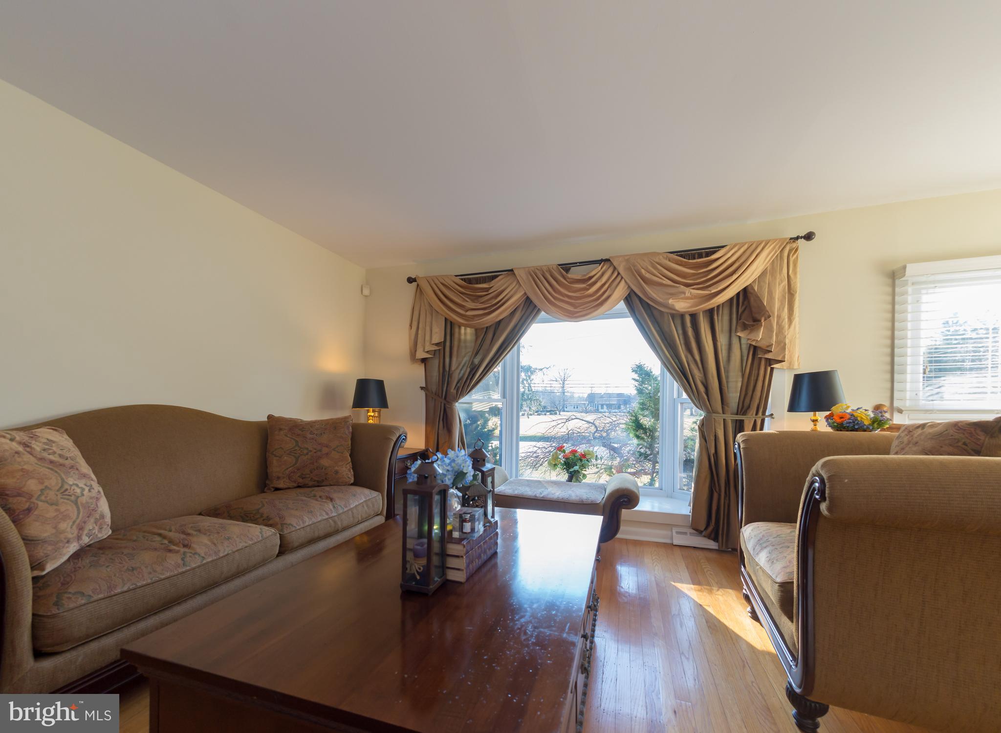 1514 Makefield Road Yardley, PA 19067 - Photo 26 of 45 Living room with GORGEOUS view