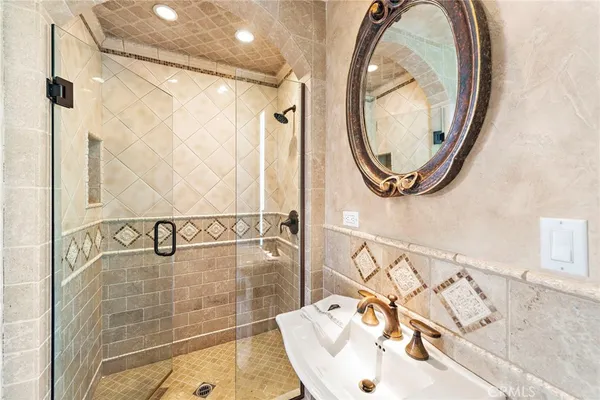 $13,250 | 1280 Morningside Drive, Laguna Beach, CA 92651