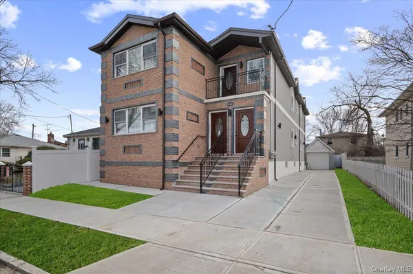 $1,599,000 | 143-61 230th Street | Brookville