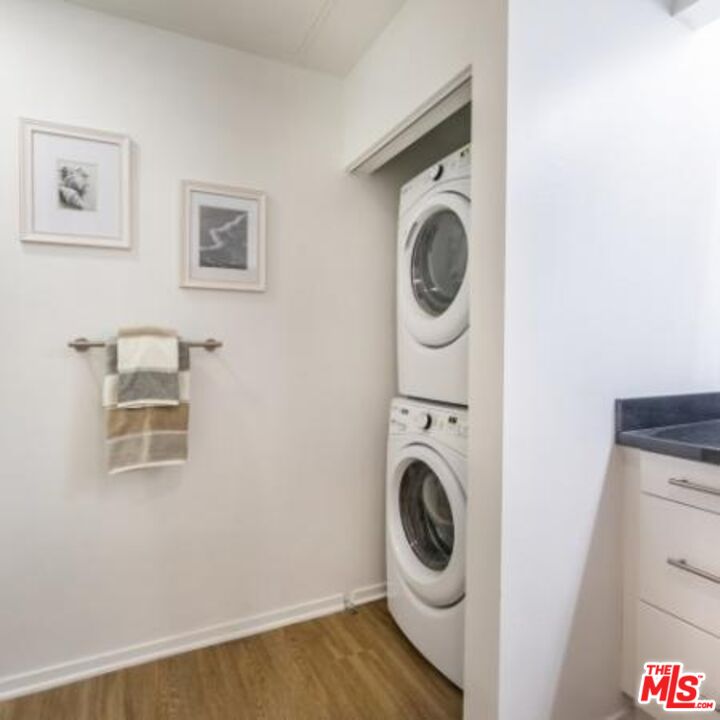 245 Pine Avenue, Unit 220 Long Beach, CA 90802 - Photo 11 of 15