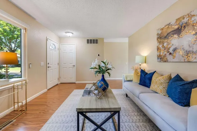 $680,000 | 3696 Woodbine Way, Pleasanton, CA 94588