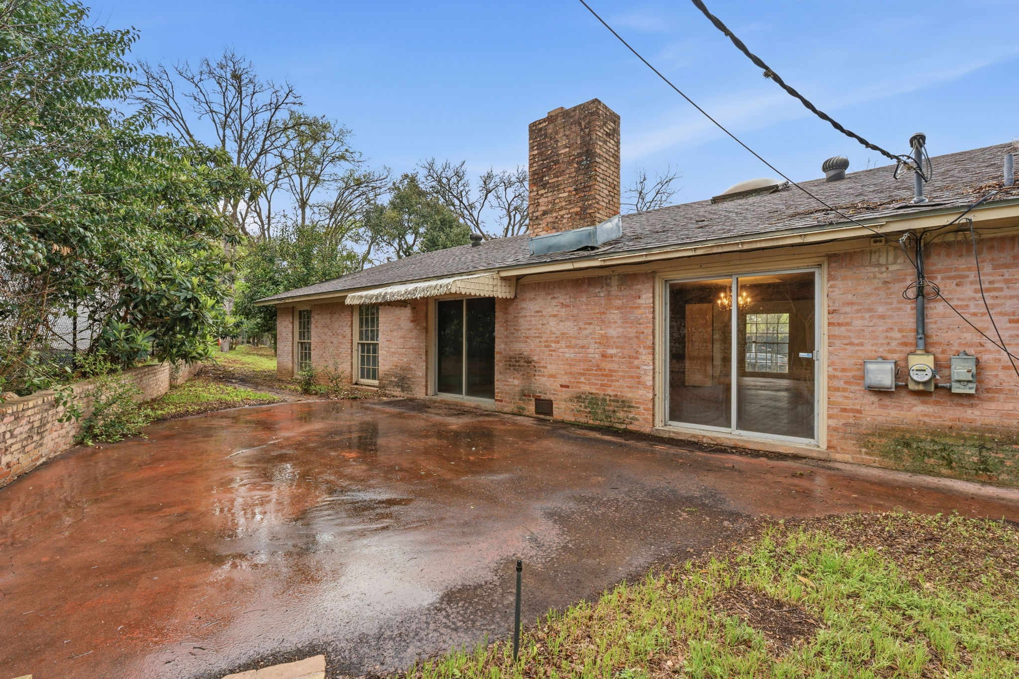 3400 Foothill Parkway Austin, TX 78731 - Photo 11 of 23 a view of a house with backyard